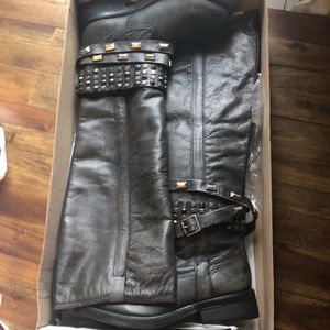 NWT Steve Madden Boots